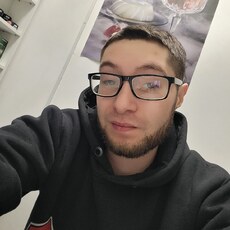 Артур, 30