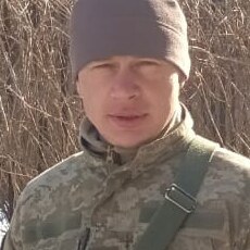 Олег, 32