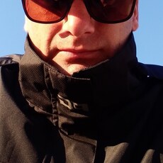 Валентин, 37