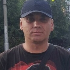 Гена, 43