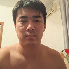 Тим, 33