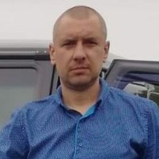 Веня, 36