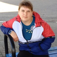 Зоя, 33