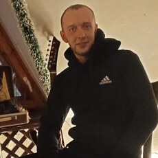 Вова, 32