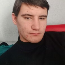 Игнат, 22