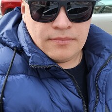 Эдик, 33