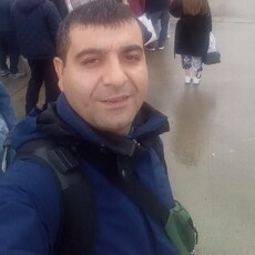 Владимир, 37