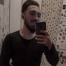Витя, 25