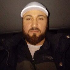 Веня, 40