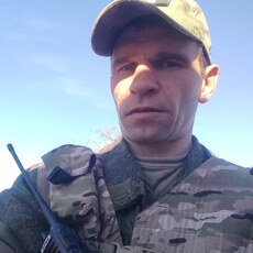 Юрий, 36