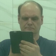 Толя, 52