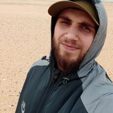 Денис, 28
