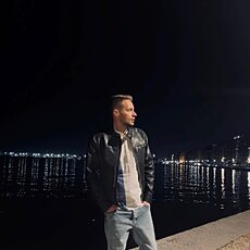 Андрей, 30