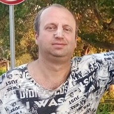 Григорий, 34