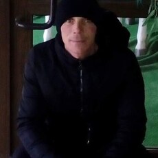 Яша, 38