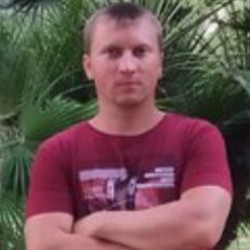 Юрий, 36