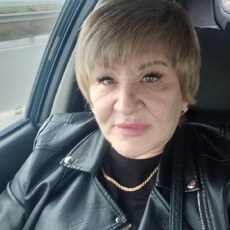 Есения, 60