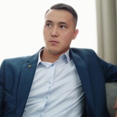 Боря, 32