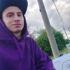 Эдик, 26