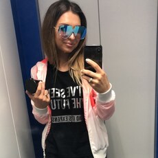 Милана, 31