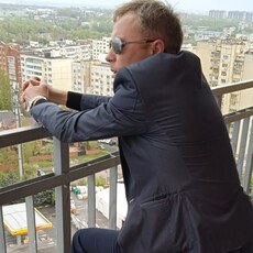 Толя, 41