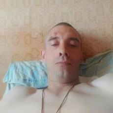 Слава, 40