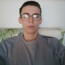Константин, 21