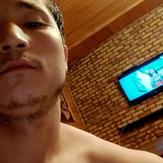 Лев, 23