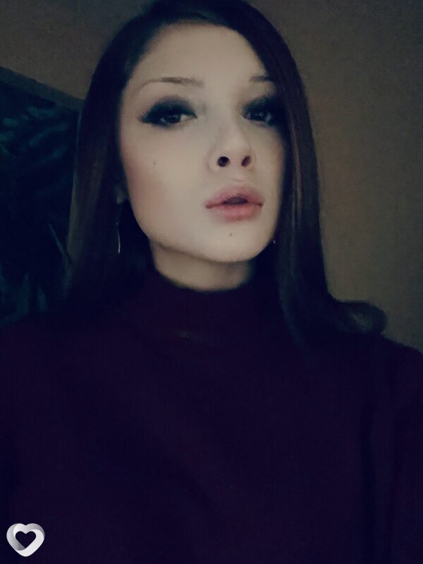 Катя