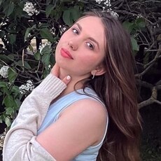 Лиза, 22