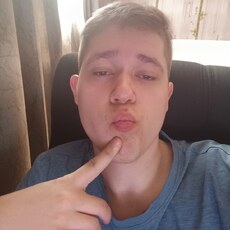 Марк, 22