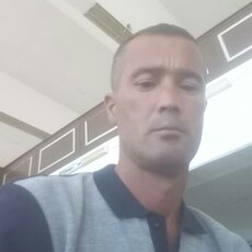 Юрий, 45