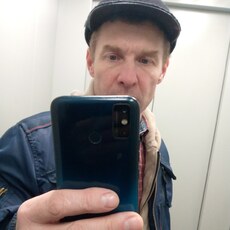 Михаил, 40