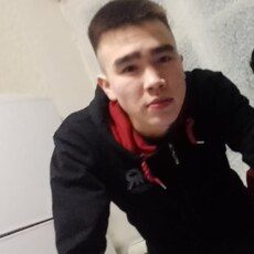 Лаврентий, 23
