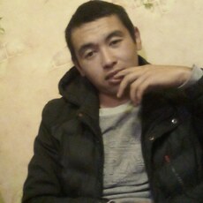 Юрий, 25
