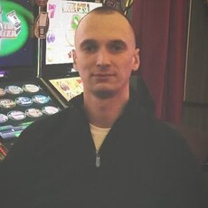 Илья, 27