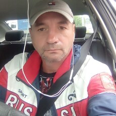 Михаил, 51