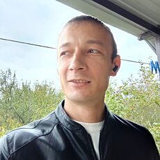 Ярослав, 34