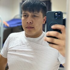 Даня, 22