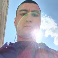 Анатолий, 37
