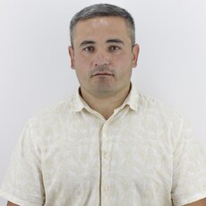 Паша, 37