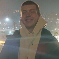 Борис, 25
