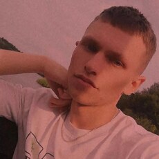Денис, 26