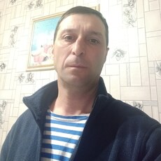 Саша, 49
