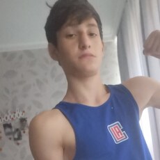 Игорь, 22