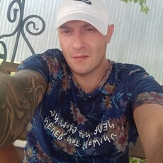 Боря, 37