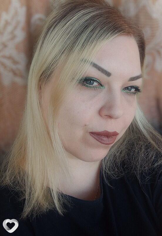 Яна