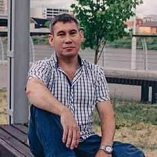 Аркадий, 47