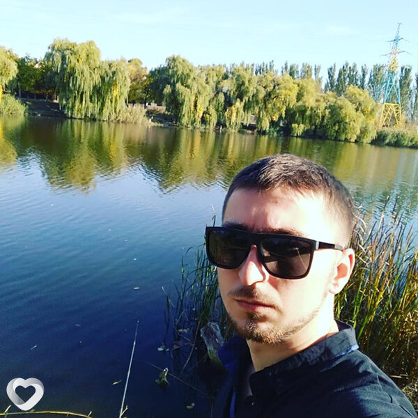 Максим