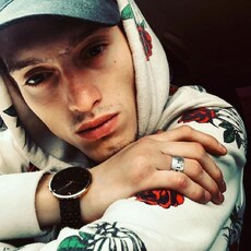 Вася, 24